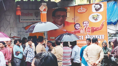 Thane: ‘Odd-even rule’ after Shiv Sena camps clash over shakha
