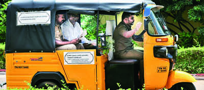 Library on Wheels project rolls out in city
