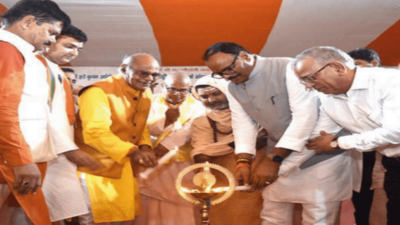 Congress: Cong Derailed Completely: Dy Cm | Allahabad News - Times of India