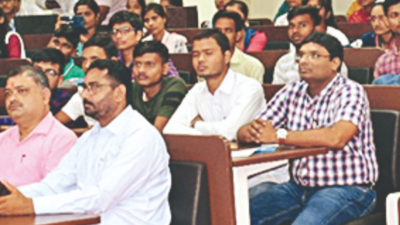 Mathematical training prog launched at IIT-Patna