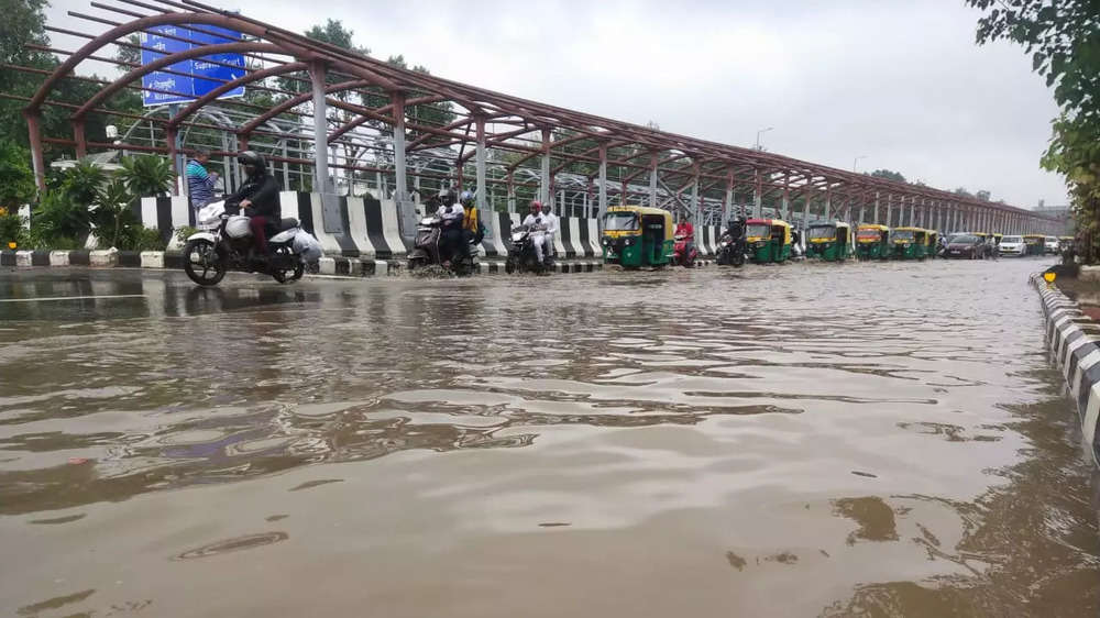 ​Photos: Continuous rainfall disrupts normal life in Delhi
