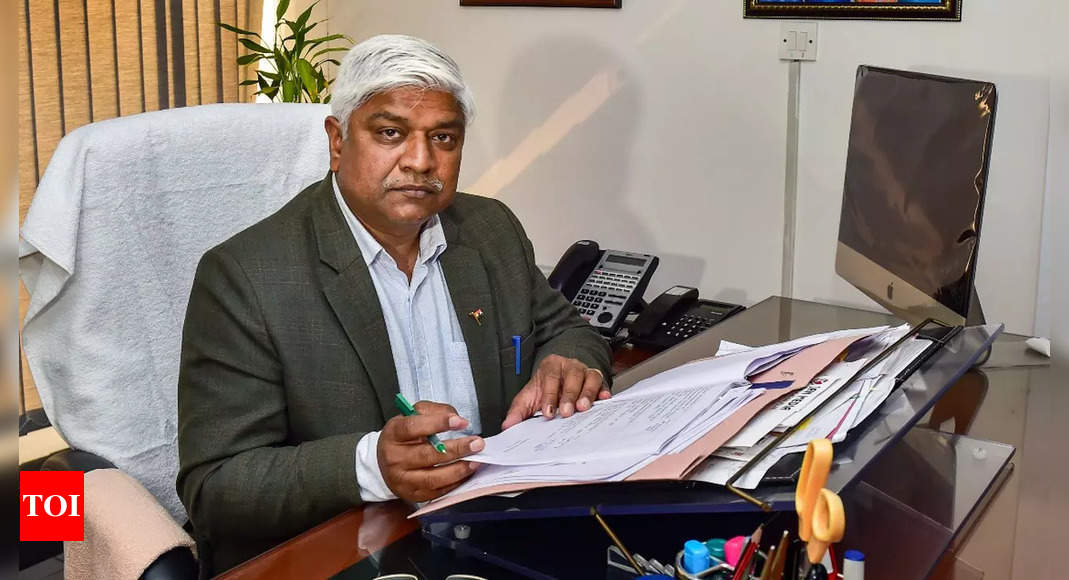 AAP’s Delhi minister Rajendra Pal Gautam quits after ‘conversion’ event row | India News – Times of India
