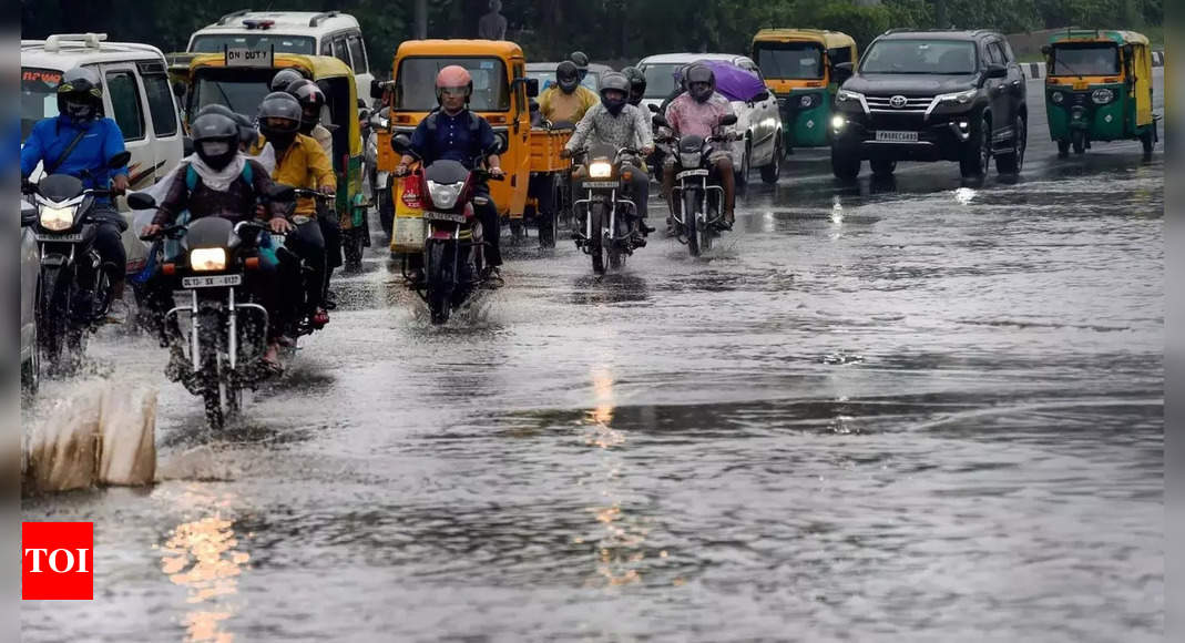 9 Killed In Rain-related Incidents In Up; Schools In Several Districts 