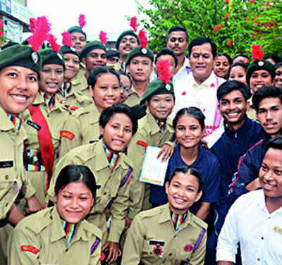 Sonowal visits alma mater, asks students to focus on healthcare