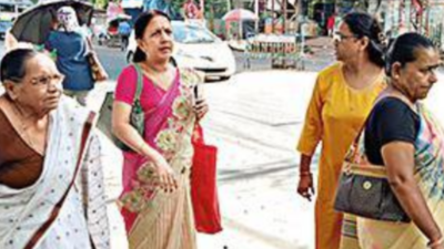 Kolkata: Commuters in lurch as autos go off Lake Town route