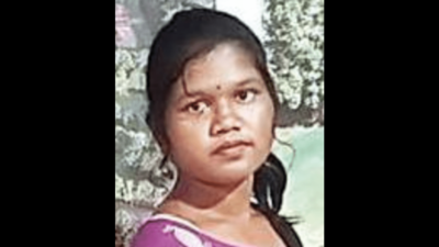 Odisha: Class X girl who stopped own marriage at 15 to meet Smriti Irani