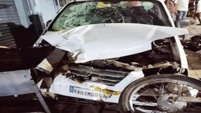 Bengaluru: Drunk man rams car into eatery, kills retired armyman
