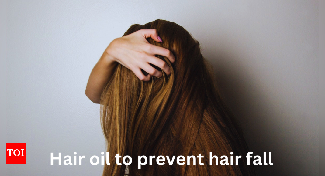 Hair oil to prevent hair fall, dandruff, making them shiny, smooth