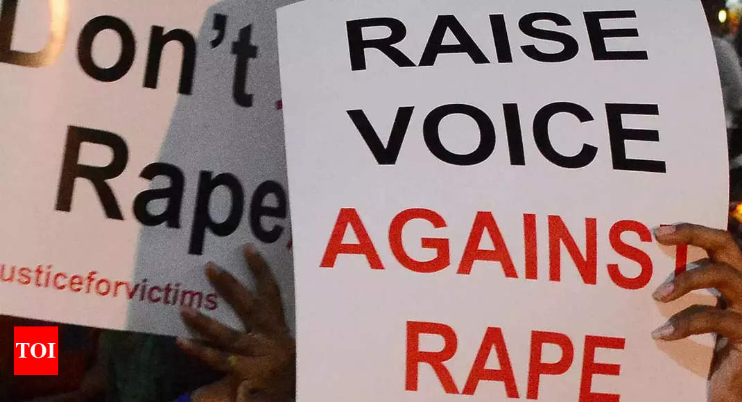 School Girl Rap Bedwap Videos - Patna Gangrape News: Minor gang-raped in Patna, 1 arrested | Patna News -  Times of India