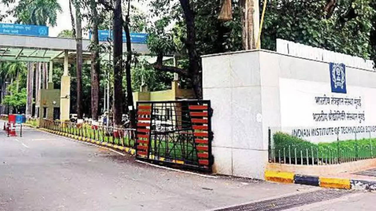IIT Bombay launches MA research programme under humanities and