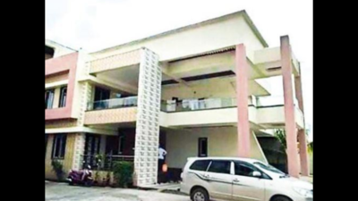 Maharashtra: Dacoits break into Latur businessman’s house, rob cash, valuables worth Rs 4 crore
