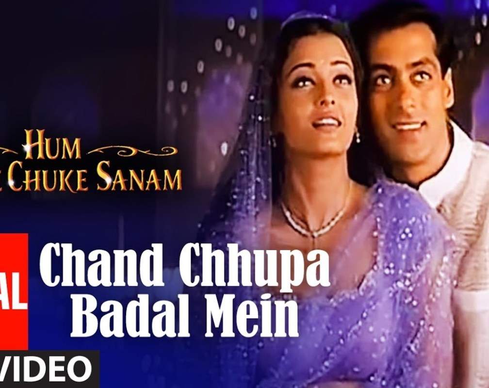 
Karwachauth Special : Watch Hindi Lyrical Song Music Video 'Chand Chhupa Badal Mein' Sung By Udit Narayan And Alka Yagnik
