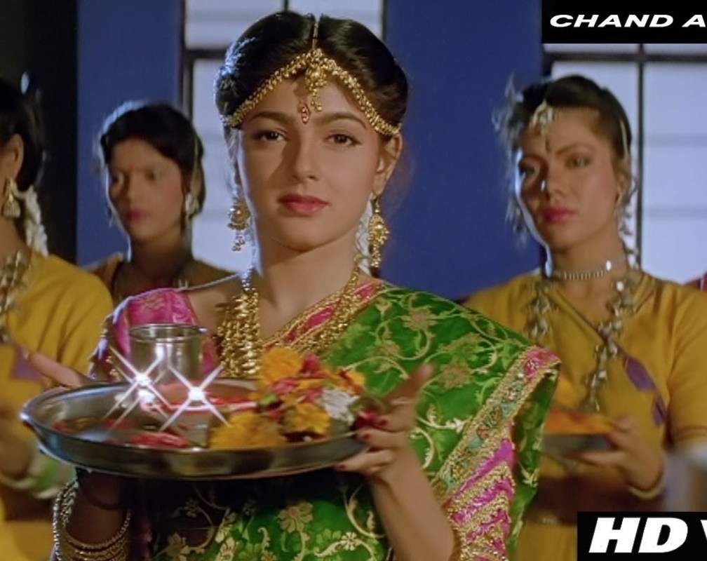 
Karwa Chauth Special: Aashik Aawara | Song - Chand Aur Piya
