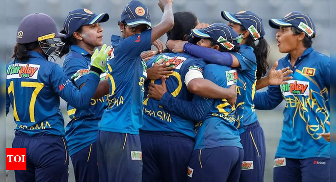 women-s-asia-cup-sri-lanka-steal-1-run-win-over-pakistan-set-up-title-clash-against-india-or-cricket-news-times-of-india