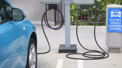 UP gets new e-vehicle policy; up to Rs 1 lakh subsidy on buying EVs
