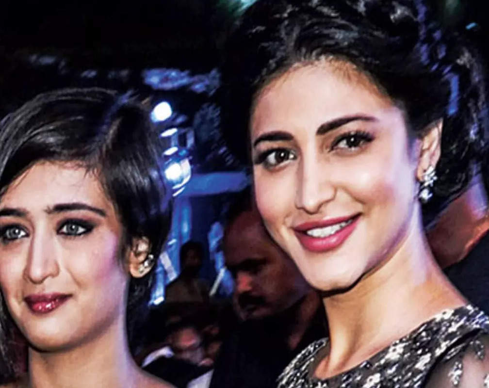 
Shruti Haasan recalls an incident when her younger sister Akshara Haasan beat up a man for her: 'I was more like a verbal assault, and she is more violent'
