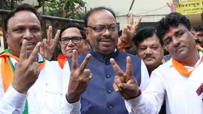 Mumbai: BJP candidate Murji Patel files nomination for Andheri east bypoll