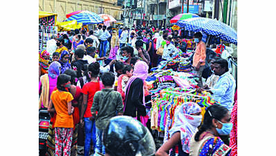 Vendors allowed in Rajwada area till festival season ends