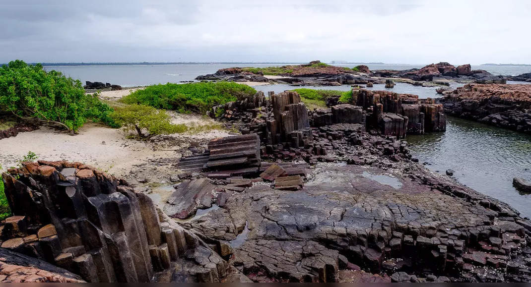 Have you seen these Ireland-like unique rock formations on Karnataka’s St Mary's Islands?