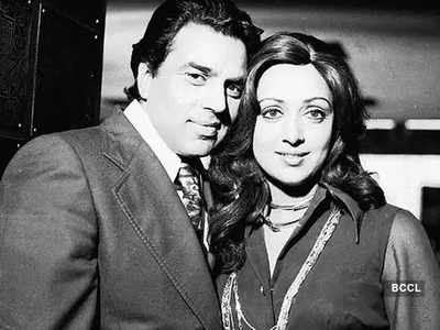 Champagne toewijding Overeenstemming Hema Malini on her 74th birthday: I would like to make a film like The  Bridges Of Madison County with Dharmendra - Exclusive | Hindi Movie News -  Times of India