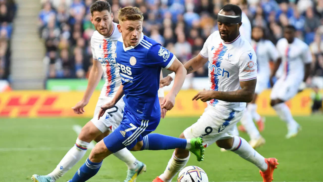 Premier League Leicester City fail to storm Crystal Palace in goalless draw Football News