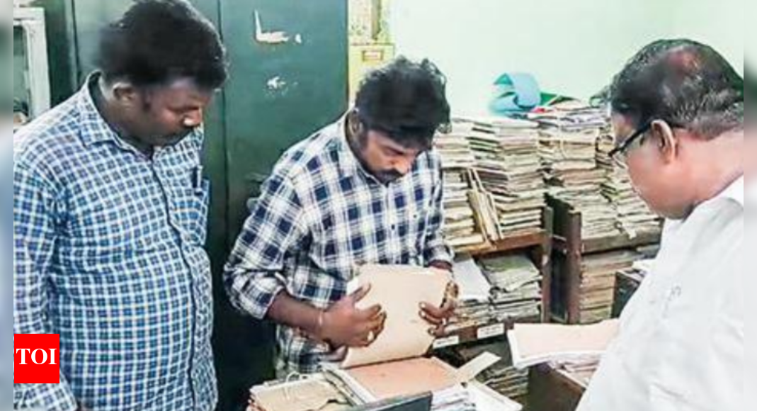 Tamil Nadu DVAC unearths Rs 1.1 crore from govt offices Chennai News