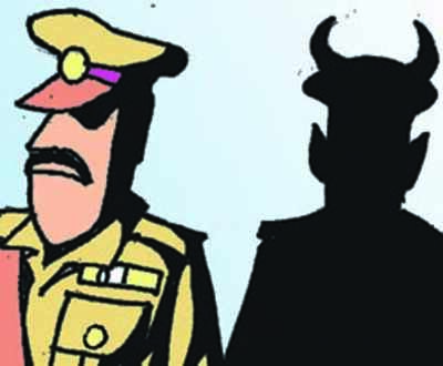 Gulf returnee alleges torture by cop
