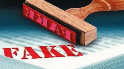 Thane: 4 forge documents to take over sr doctor’s nursing home, booked