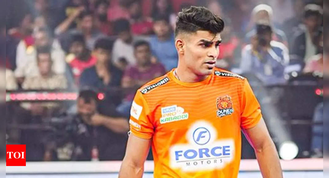PKL 9: Aslam Inamdar and Mohit Goyat lead Puneri Paltan to first victory | Pro-Kabaddi-League News – Times of India