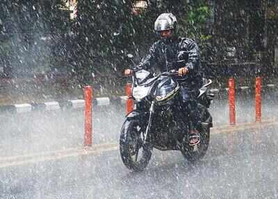 Cyclonic circulation, other factors delay monsoon retreat