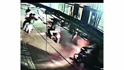 Armed Men Ransack House, Vandalised Cars Over Dispute | Ludhiana News ...