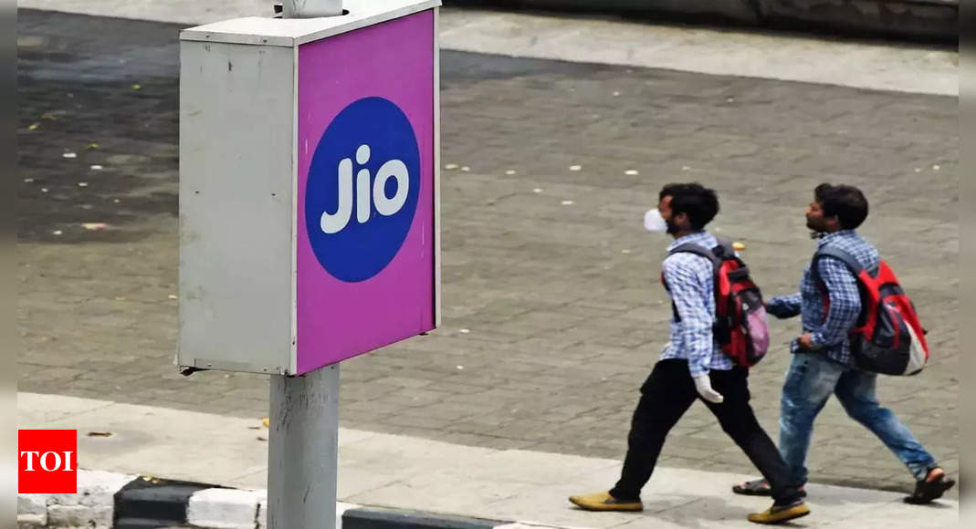 Ericsson partners with Jio to build 5G standalone network – Times of India