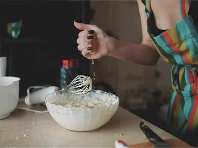 Hand Mixer Grinder: Hand mixers for effortless baking and other mixing ...