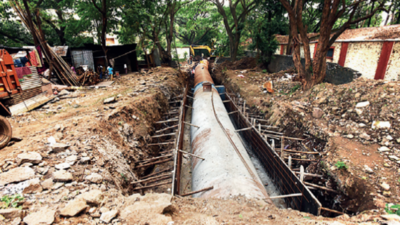 Cantonment: Pune: Leak in Cantonment pipeline leaves residents high