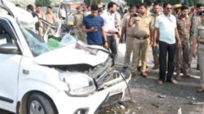 Uttar Pradesh: Three die after car rams into van in Auraiya district