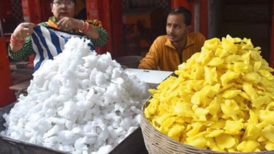 Prayagraj: This Diwali, traditional sweet makers expect brisk business