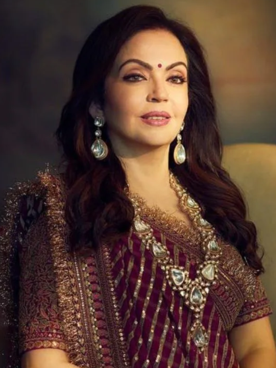 Nita Ambani jewellery for Diwali 2022 parties | Zoom TV