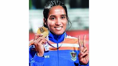 Manu eclipses meet record in javelin