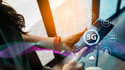 How can 5G improve digital learning?