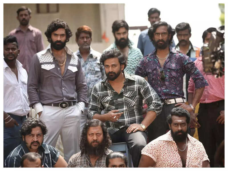 Director Shoonya credits writer Agnee Sridhar for his debut film 'Head