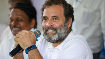 Rahul Gandhi promises to rework GST, consult states