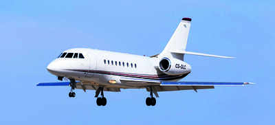 Row over AAP move to hire charter plane despite heli