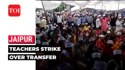 Jaipur: Grade-III teachers sit on hunger strike over transfers