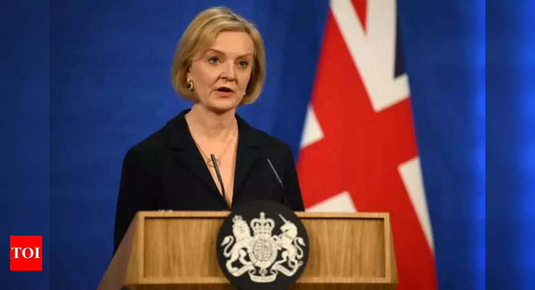 Russia says outgoing PM Truss was a ‘catastrophically illiterate’ disgrace – Times of India