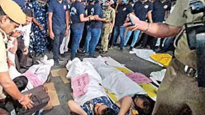 West Bengal: Cops remove fasting TET protesters in midnight operation