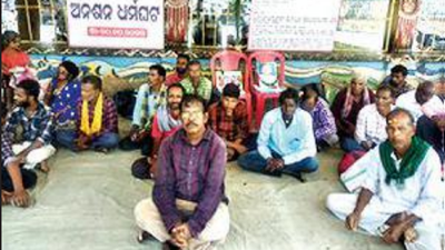 Odisha: 40 erosion-hit families of Satabhaya in Kendrapada seek rehabilitation