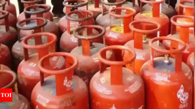 Goa: 33 LPG cylinders seized at Porvorim