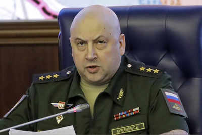 Sergei Surovikin: General who led Syrian bombing is new face of Russia's Ukraine war