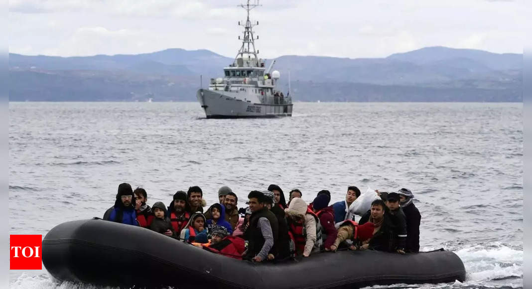 Greek coastguard rescues 75 migrants at sea – Times of India