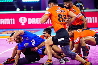 Bharat's inspiring performance helps Bengaluru Bulls stun U Mumba